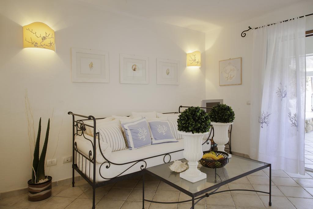 Sole&Luna Apartments Porto Rotondo Room photo