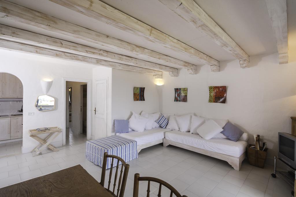 Sole&Luna Apartments Porto Rotondo Room photo