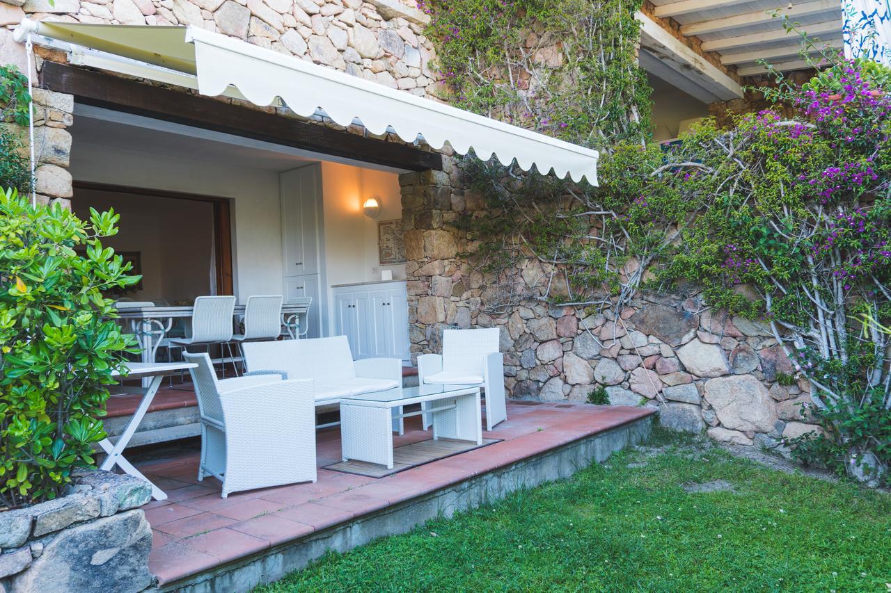 Sole&Luna Apartments Porto Rotondo Exterior photo